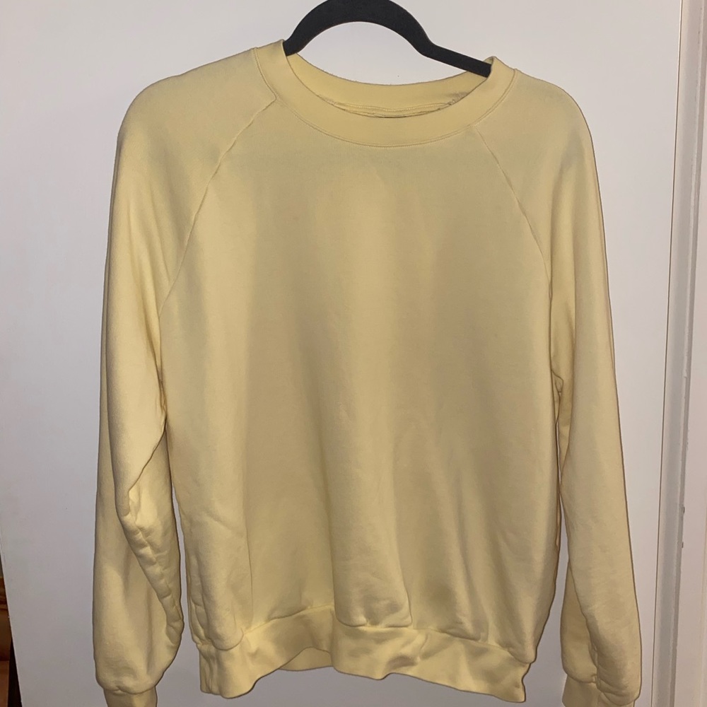 Artizia TNA Yellow Crewneck in Yellow 🍯🌟💛